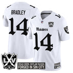White / Carter Bradley / S