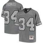 Charcoal / Thurman Thomas / S