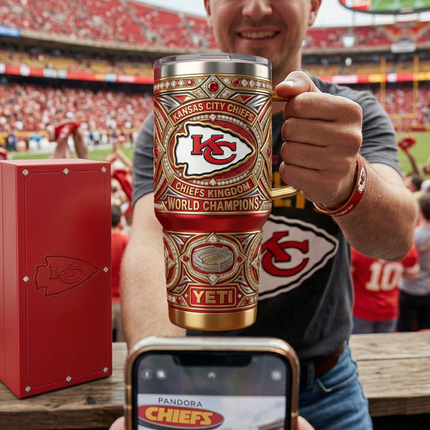 Kansas City Chiefs 40 oz Tumbler with Handle and Lid