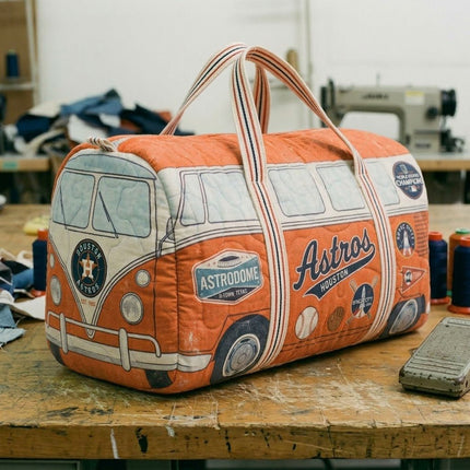 Astros Retro Quilted Duffle Bag - KINDOZY
